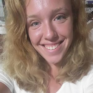 Meet your Posher, Christin